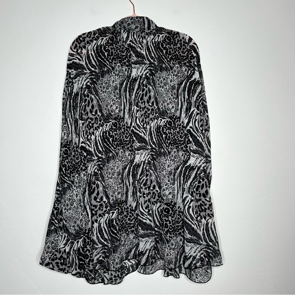 Ali Miles Black and Grey Animal Floral Print Blouse Semi Sheer Lagenlook 2X - Picture 2 of 14
